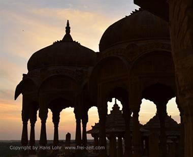 03 Barra_Bagh_Sunset,_Jaisalmer_DSC2995_b_H600